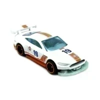 Машинка Hot Wheels Custom 18 Ford Mustang GT FYB67 (б/у)