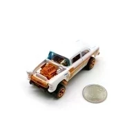 Машинка Hot Wheels XI634 бело-золотая (б/у)