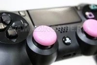 Накладка на стик PS4 Dualshock 4 (плоская, рельефная) Розовая
