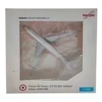Модель самолета Herpa Wings 523509 French Air Force - ET 03.060 "Esterel" Airbus A340-200 1:500