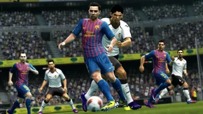 PES 2013 Pro Evolution Soccer (Xbox 360, б/у, без обложки, множ. царап. только немецкий язык)