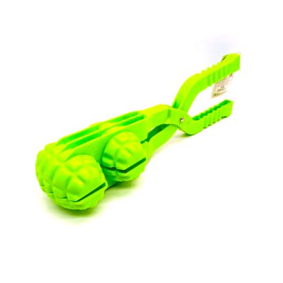 AB Toys форма двойная для лепки снежков в виде гранаты "Зимние забавы", диаметр 7,5 см