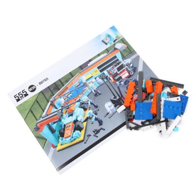 Конструктор Sluban Автогонки. F1 Maintenance Station (555 деталей) M38-B0765