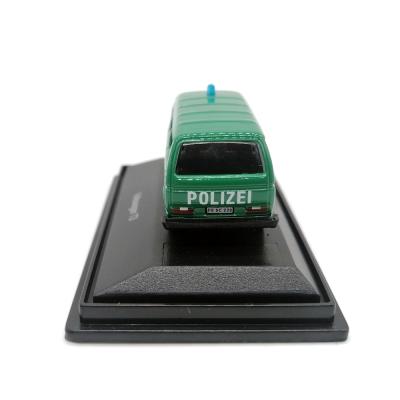 Модель автомобиля Schuco 452606900 VW T3 bus Polizei 1:87