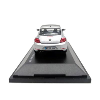 Модель автомобиля Schuco 450747100 Mercedes-Benz Beetle Coupe 1:43