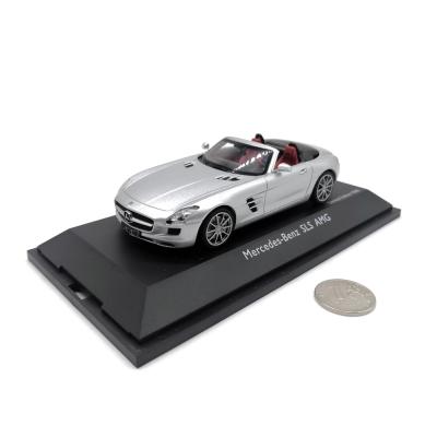 Модель автомобиля Schuco 450745700 Mercedes-Benz SLS AMG 1:43 (silver)