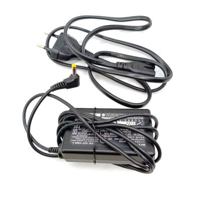 Зарядная станция для двух контроллеров PS4 (CUH-ZDC1) Витринный образец