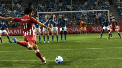 PES 2012 Pro Evolution Soccer (Xbox 360, б/у, рус., множ.царап., устанавливается на 100%)