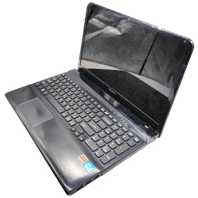 Ноутбук 15.6" Sony Vaio SVE151E11V (Core i5 3210M/4Gb/HDD 512Gb/Radeon 7550M) (б/у)